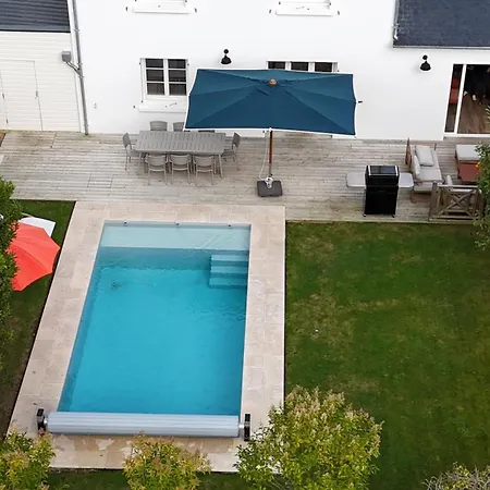 Maison De Famille Avec Piscine Villa