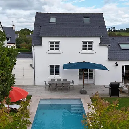 Maison De Famille Avec Piscine Villa