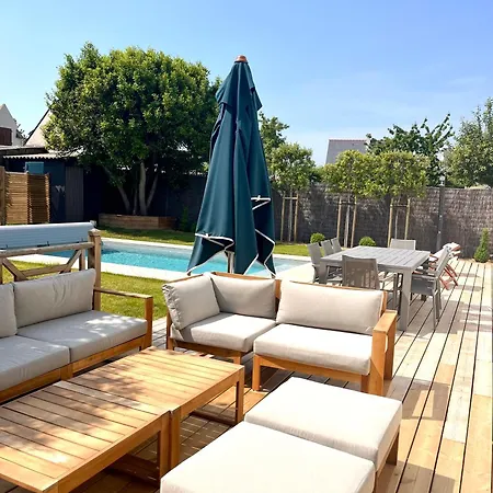 Villa Maison De Famille Avec Piscine