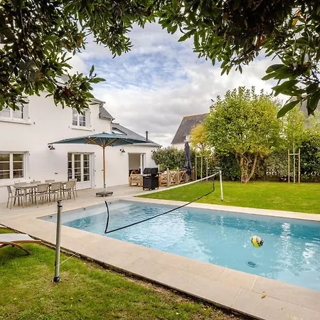 Maison De Famille Avec Piscine Villa *